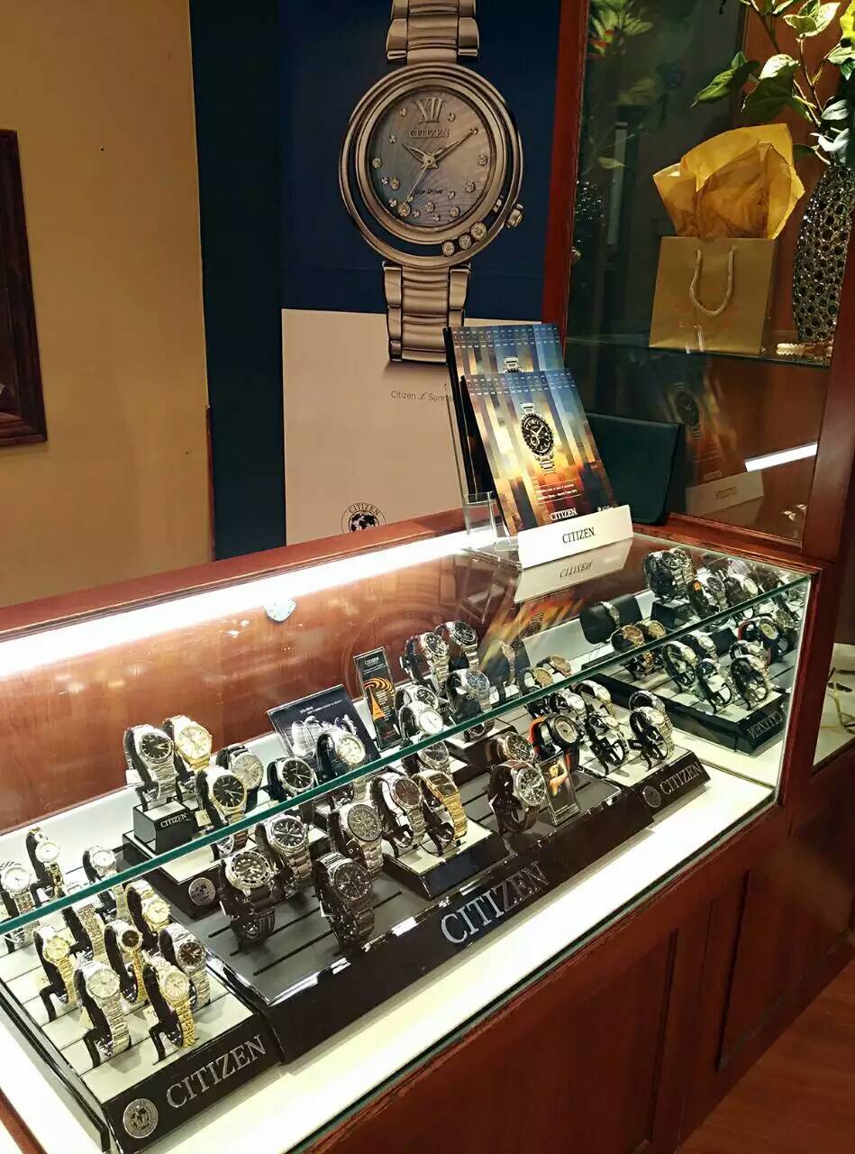 Bijoux La Méduse | 7250 Boulevard Taschereau #18, Brossard, QC J4W 1M9, Canada | Phone: (450) 671-5100