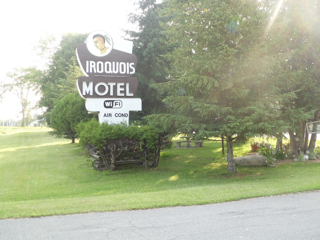Iroquois Motel | 10819 2, Iroquois, ON K0E 1K0, Canada | Phone: (613) 652-4176
