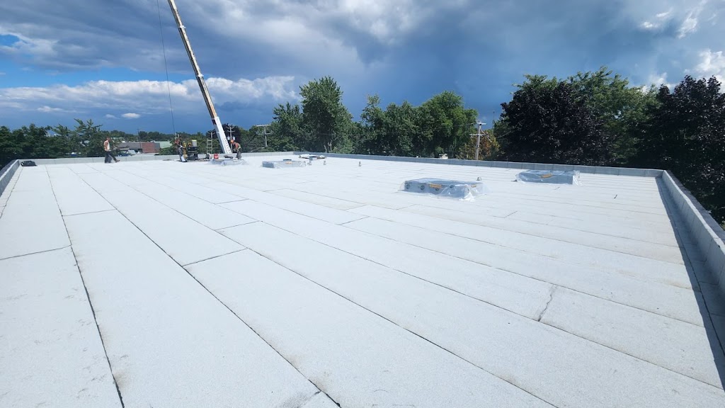 Toitures Impériales MJ INC. | 7910 Rue des Pme, Terrebonne, QC J7M 2A4, Canada | Phone: (514) 977-2991