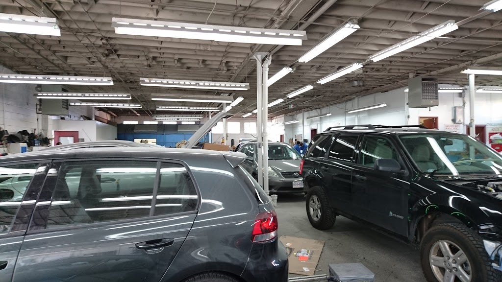 K Ps Auto Body Shop | 1602 Venables St, Vancouver, BC V5L 2H2, Canada | Phone: (604) 255-7114