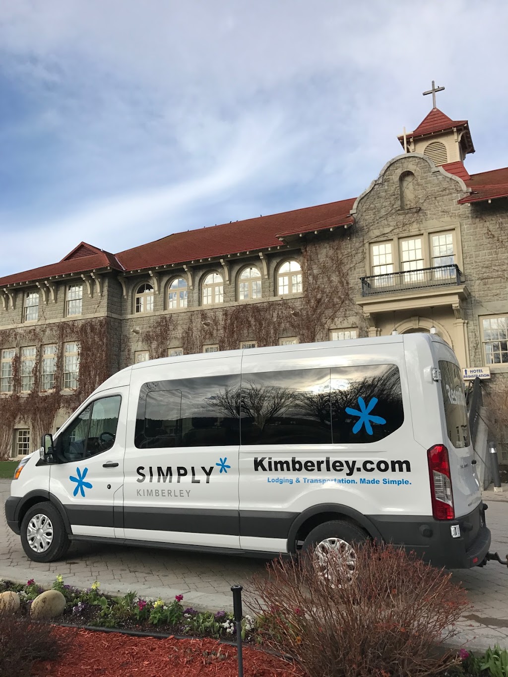 Simply Powder | 420 106 Ave #3, Kimberley, BC V1A 1B9, Canada | Phone: (250) 432-9748