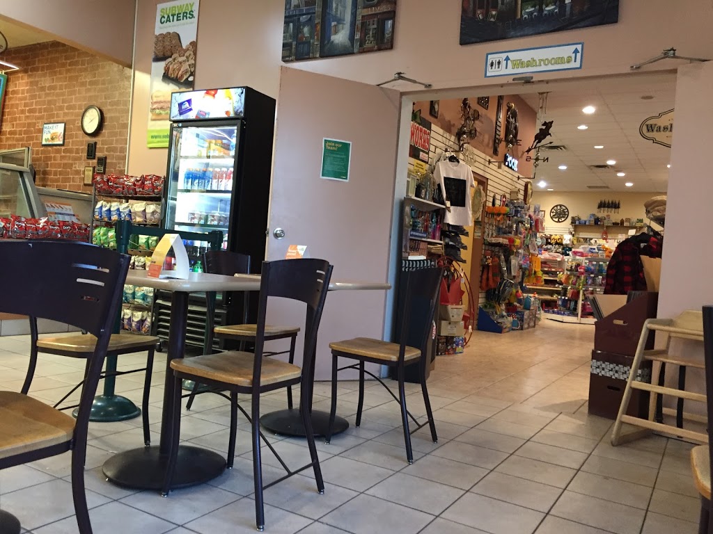 Subway | 430 Pine St, Waubaushene, ON L0K 2C0, Canada | Phone: (705) 538-0205