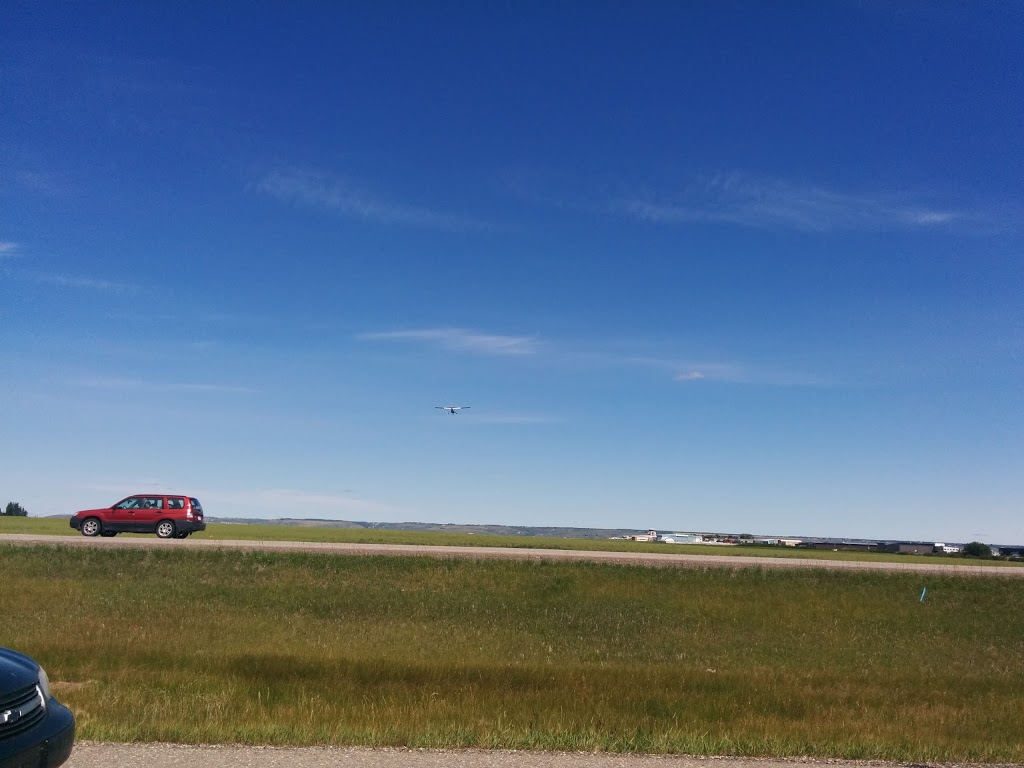 Springbank Airport | 175 MacLaurin Dr, Calgary, AB T3Z 3S5, Canada | Phone: (403) 286-1494