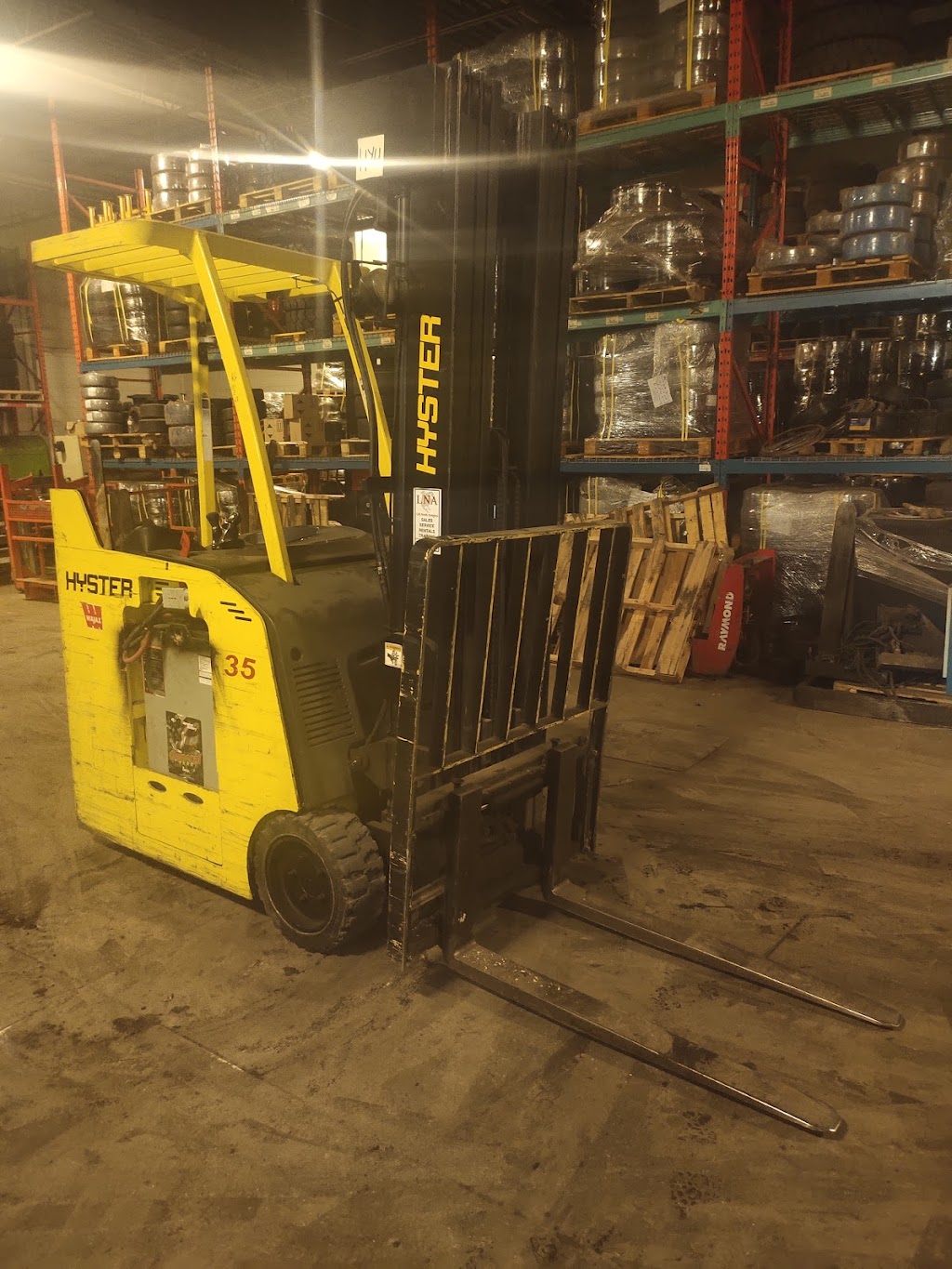 Honest Lift Truck Equipment Inc. | 899 Pantera Dr, Mississauga, ON L4W 2R9, Canada | Phone: (365) 996-1831