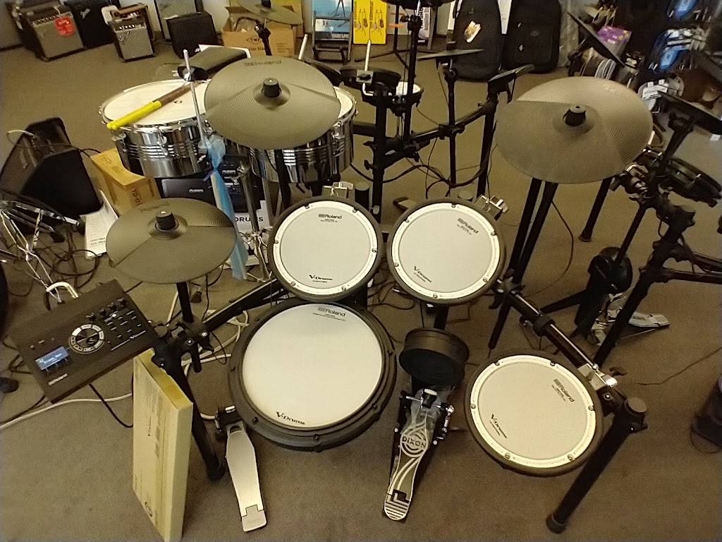 Central Music | 252 E Main St, Welland, ON L3B 3W9, Canada | Phone: (905) 732-4885