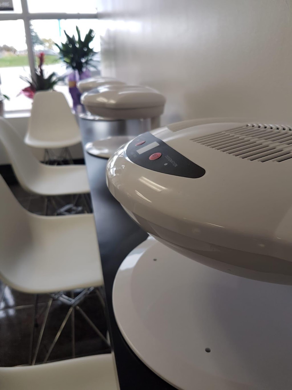 Whimsical Nail Spa | 869 Mulock Dr #11, Newmarket, ON L3Y 8S3, Canada | Phone: (289) 624-5772