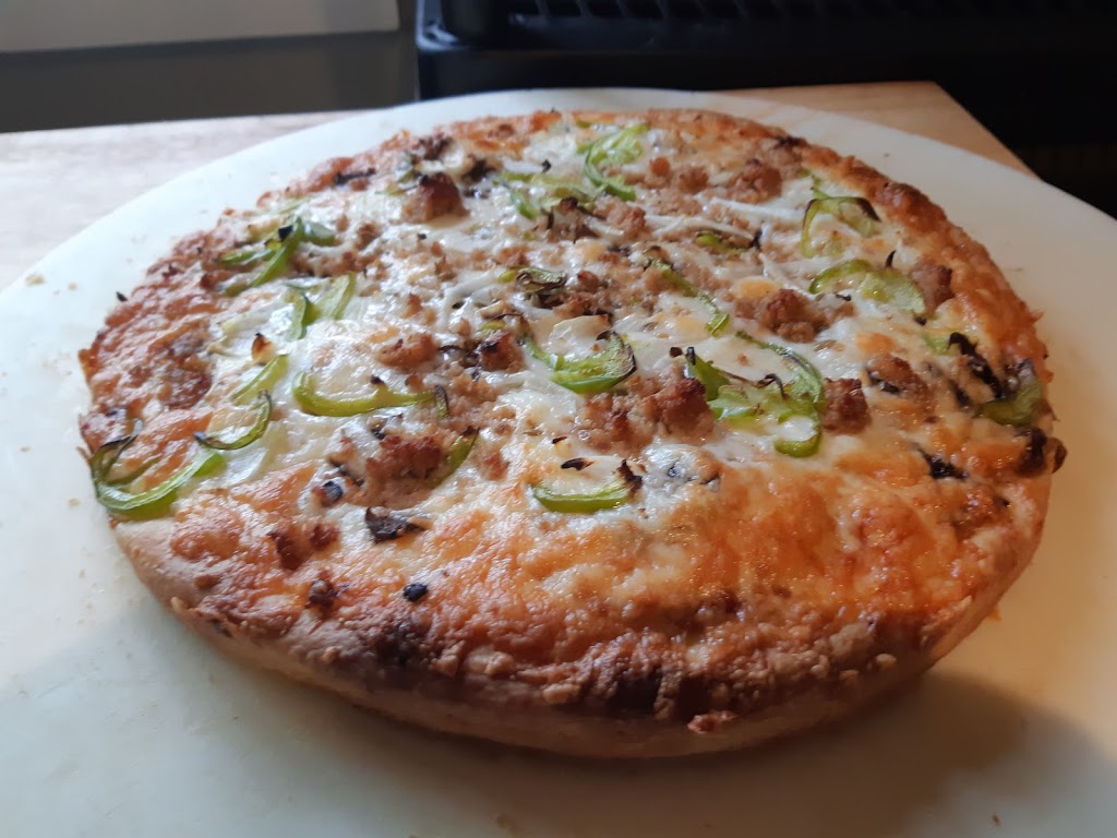Tri-Village Pizza | 4939 50 Ave, Alberta Beach, AB T0E 0A0, Canada | Phone: (780) 924-3132