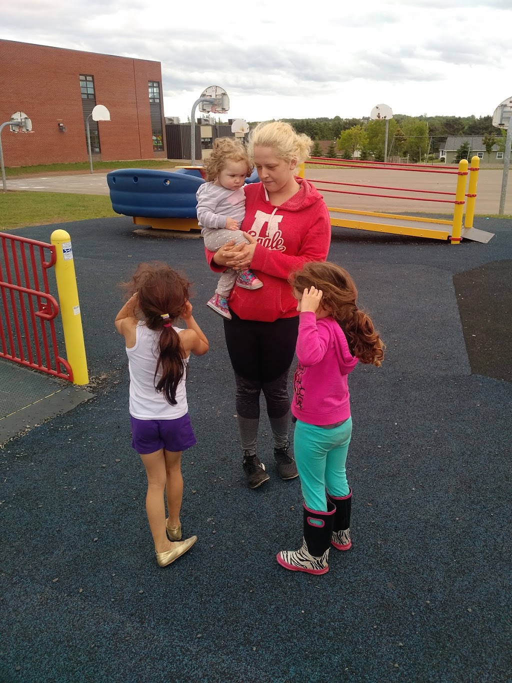Eagle’s Nest Playground | 34 Glen Stewart Dr, Stratford, PE C1B 0J9, Canada | Phone: (902) 569-0550