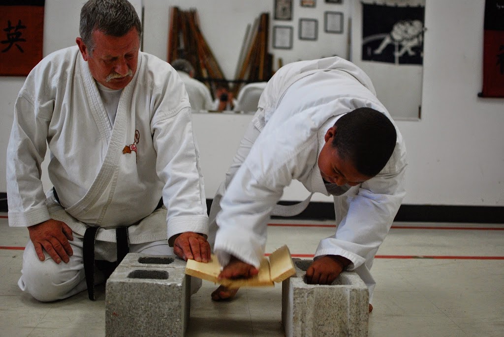 Streetsville Martial Arts Karate Inc | 43 Queen St N, Mississauga, ON L5N 1A2, Canada | Phone: (905) 821-3333