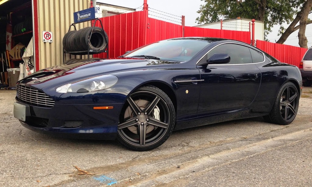 A&T Tire & Wheel Ltd | 54 Industrial Pkwy S, Aurora, ON L4G 3V6, Canada | Phone: (905) 727-8345