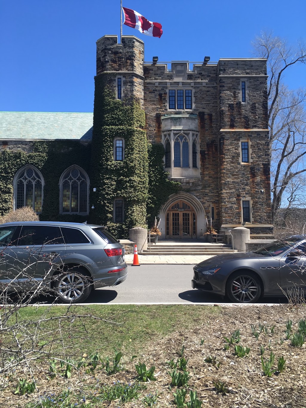 Havergal College | 1451 Avenue Rd, North York, ON M5N 2H9, Canada | Phone: (416) 483-3843