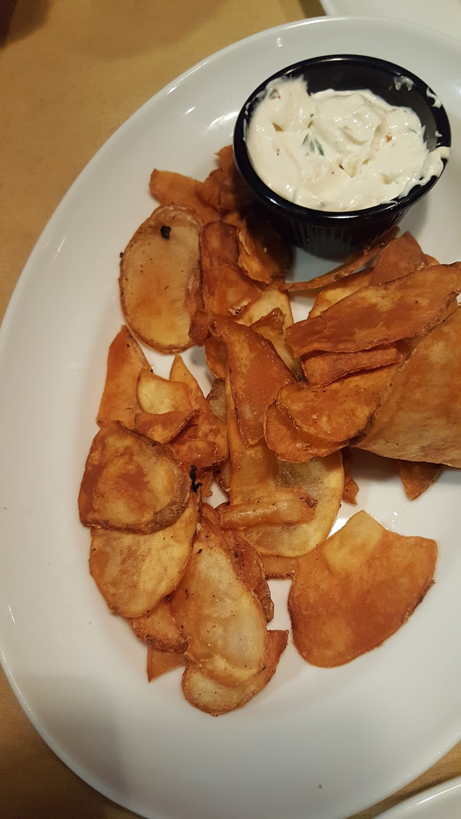 Boston Pizza | 12286 Symons Valley Rd NW, Calgary, AB T2P 0A3, Canada | Phone: (403) 457-1515