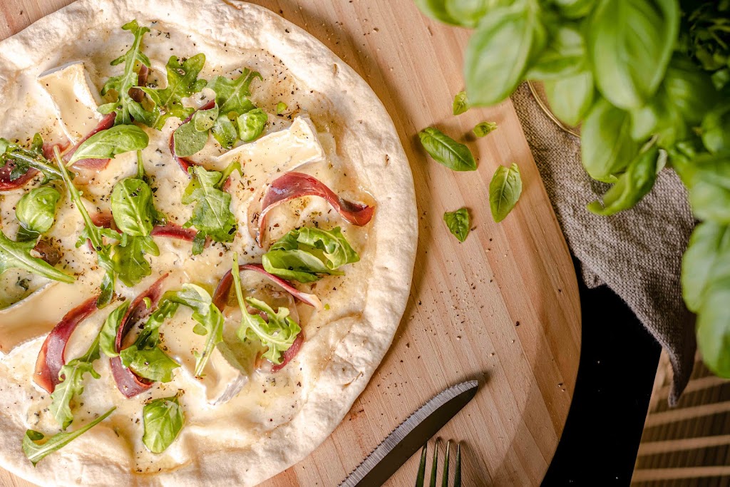 La Piazzetta Granby | 252 Rue Denison E local 103, Granby, QC J2H 2R6, Canada | Phone: (450) 378-3630