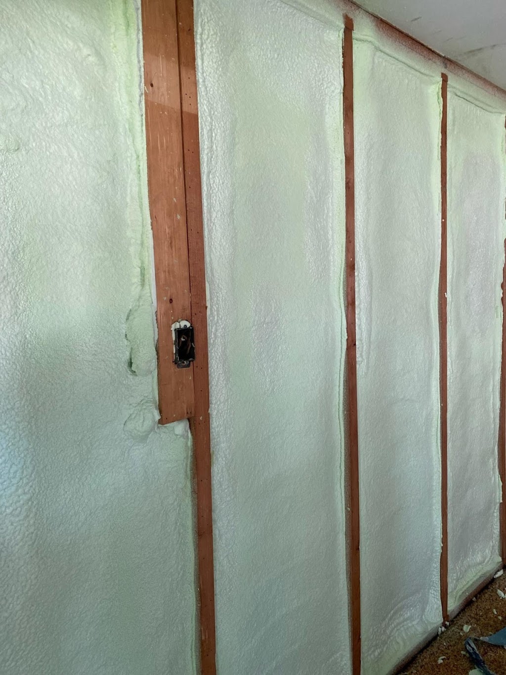 All Well Sprayfoam Insulation Muskoka | 3011 Frank Miller Memorial Route, Muskoka District Road 169, Bala, ON P0C 1A0, Canada | Phone: (705) 388-9355