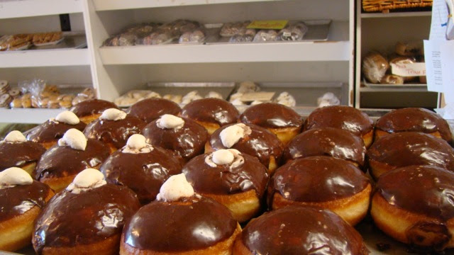Elmvale Bakery | 32 Queen St W, Elmvale, ON L0L 1P0, Canada | Phone: (705) 515-3300