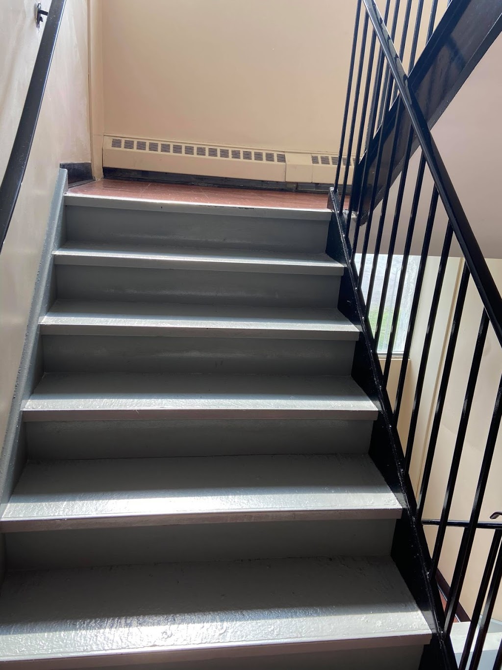 Urbina Cleaning Service | 3 Pleasantview Ave Unit 26, Brampton, ON L6X 1W3, Canada | Phone: (647) 468-0867