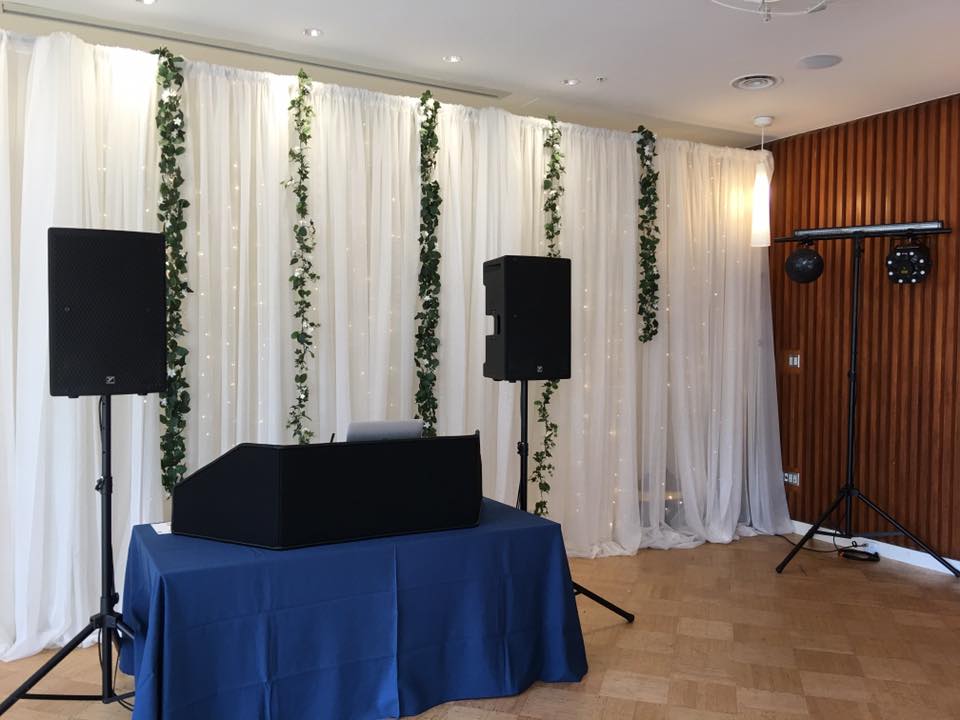 Sound Connections DJ & Photobooth | 35287 Old Yale Rd, Abbotsford, BC V3G 8H7, Canada | Phone: (604) 557-3749