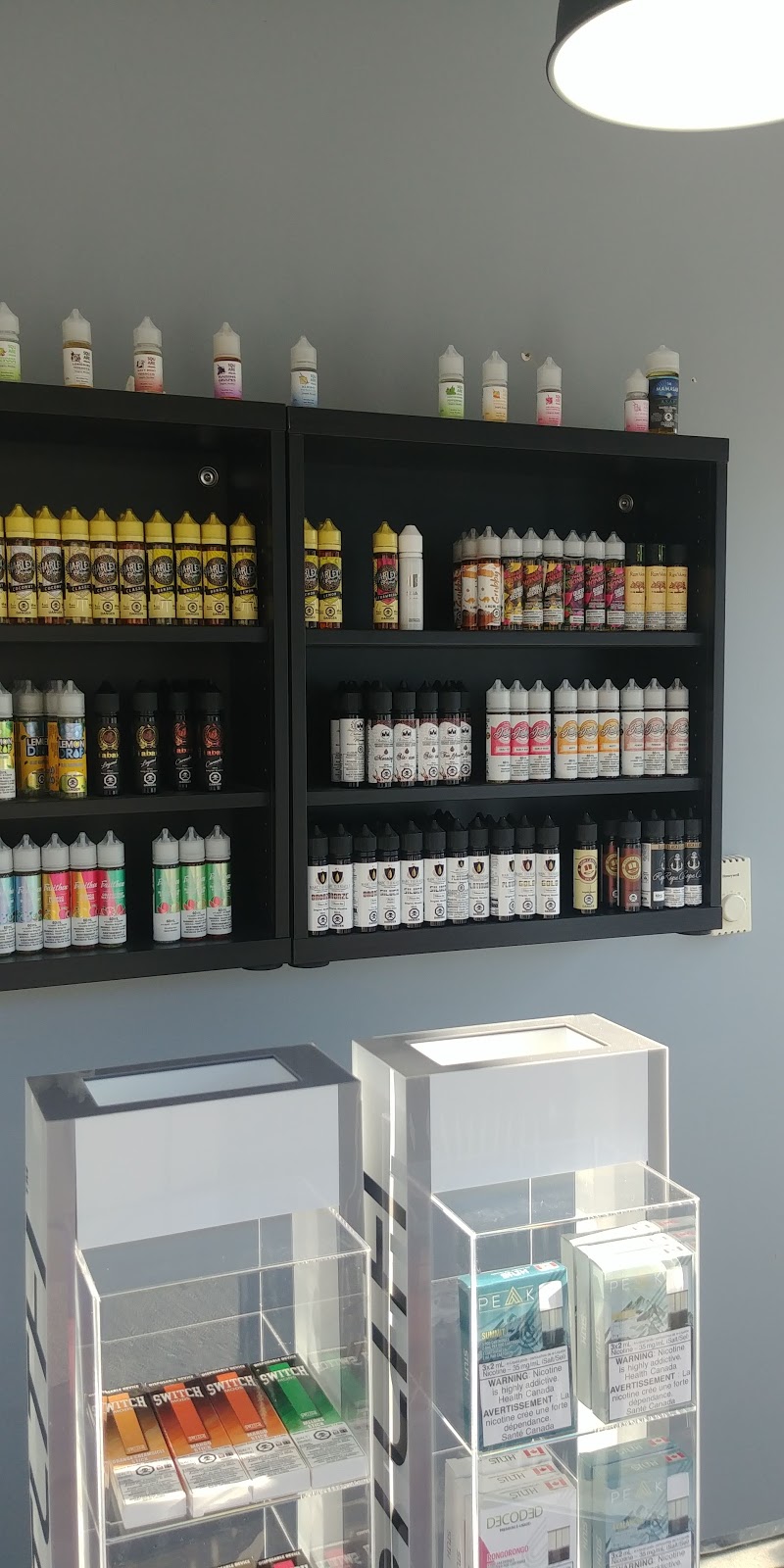 QVAP Articles pour Vapoteurs | 1856 Rue Fleury E, Montréal, QC H2B 1H7, Canada | Phone: (514) 382-7827