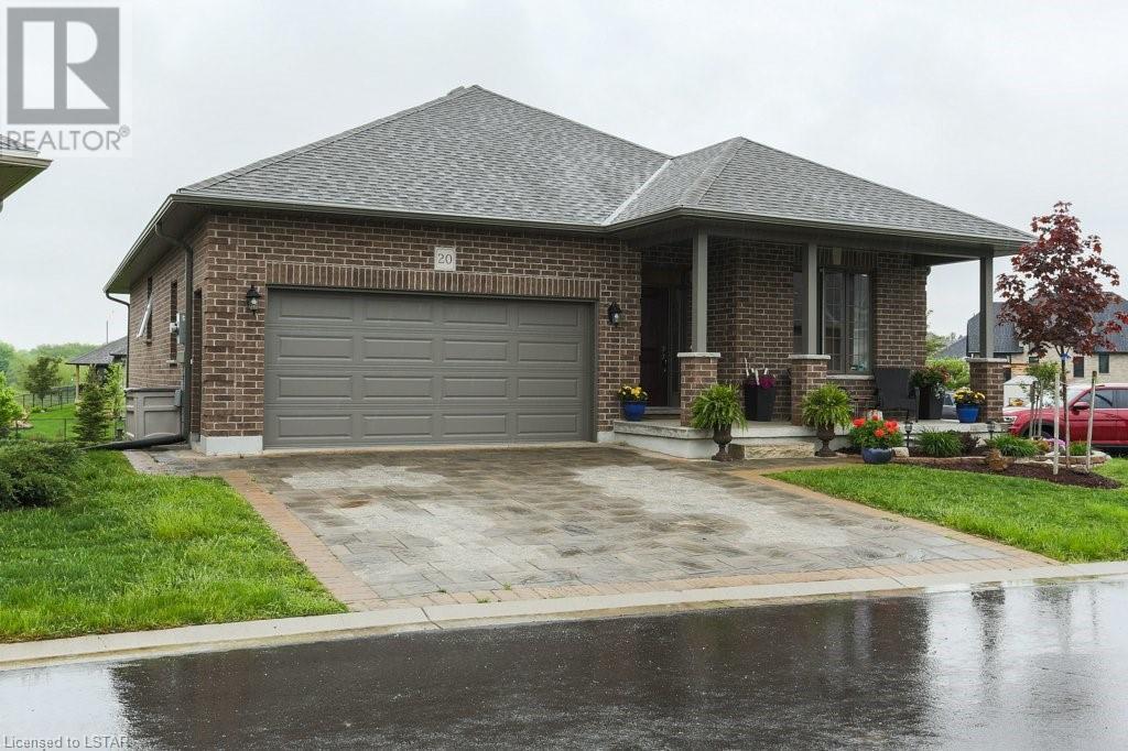 The deAlmeida Abode | Robin Ridge Dr, Central Elgin, ON N0L, Canada | Phone: (519) 644-2548