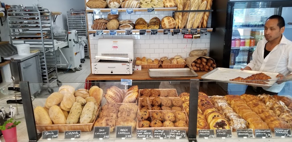 3 Patapoufs | 3227 Rue Ontario E, Montréal, QC H1W 1P3, Canada | Phone: (514) 529-7683