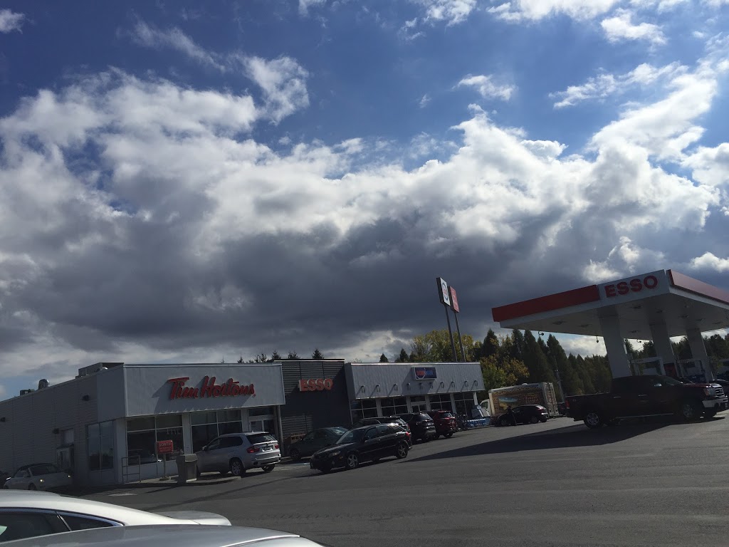 Esso | 1099 Route Principale, Daveluyville, QC G0Z 1C0, Canada | Phone: (819) 367-2961