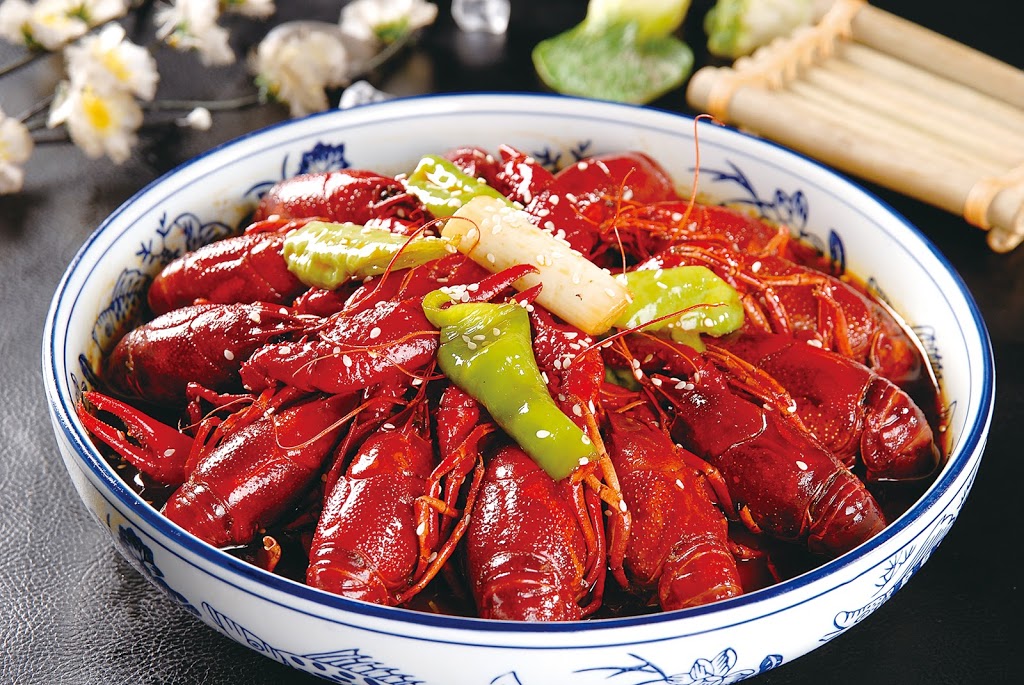 柳七爷麻辣小龙虾 Spicy Uncle | 4733 Steeles Ave E, Scarborough, ON M1V 4S5, Canada | Phone: (416) 297-7878