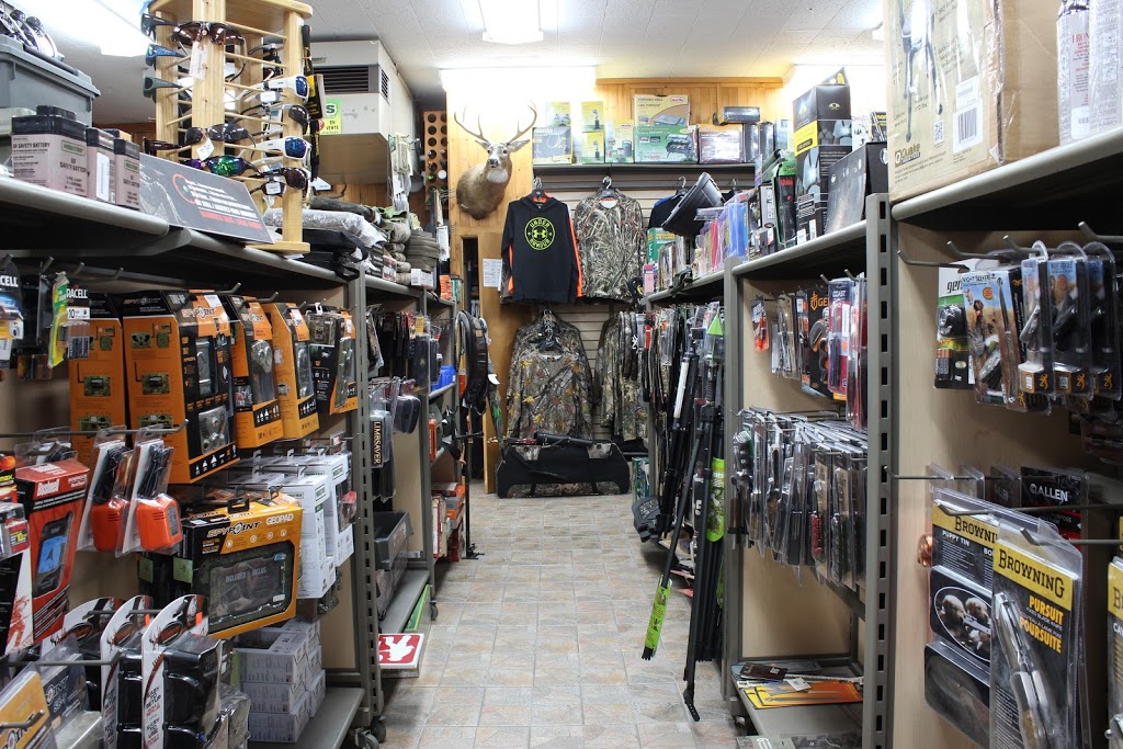 Ferland Sports Ecotone | 259 Rue Notre Dame, Roxton Falls, QC J0H 1E0, Canada | Phone: (450) 548-5777