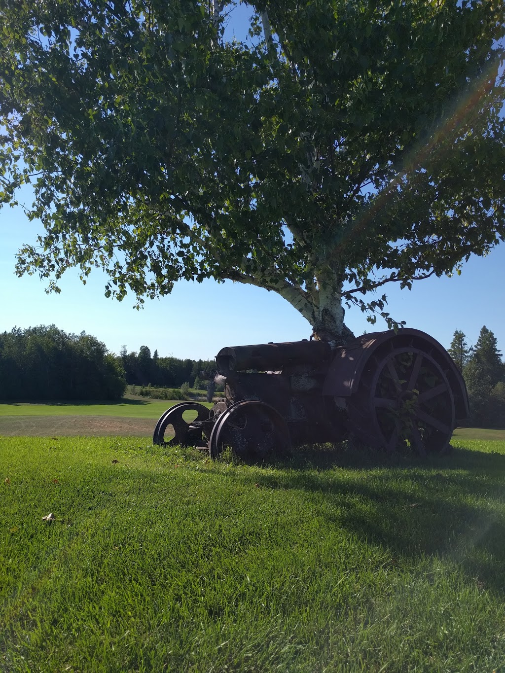 Greensmere Golf & Country Club | 1717 Bearhill Rd, Carp, ON K0A 1L0, Canada | Phone: (613) 839-7772