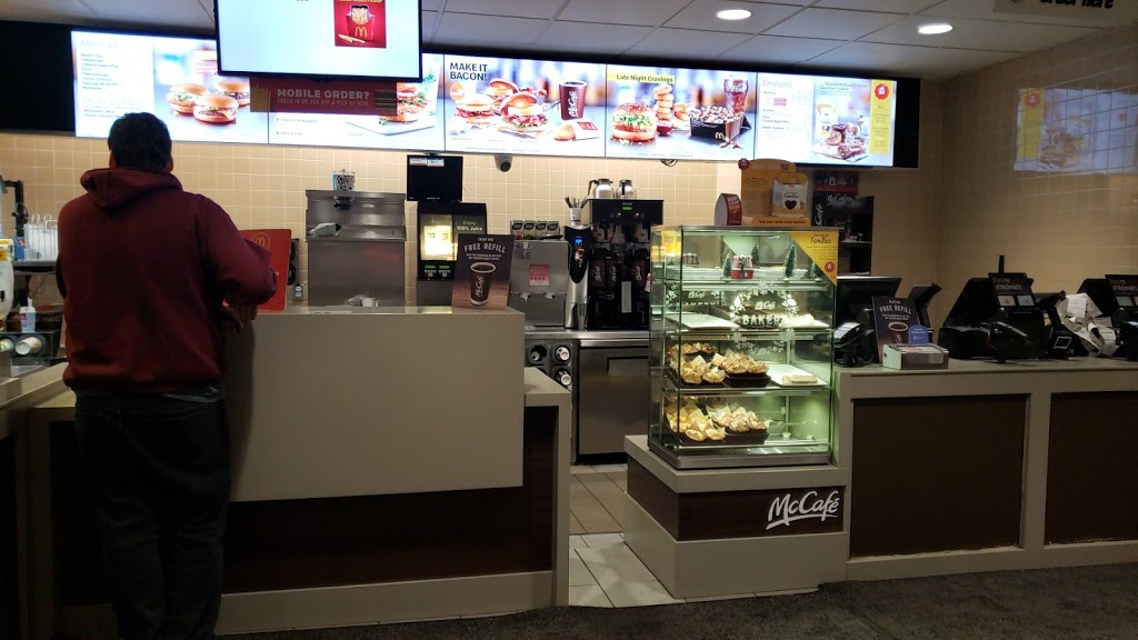 McDonalds | 588 Portland St, Dartmouth, NS B2W 2M3, Canada | Phone: (902) 435-3181