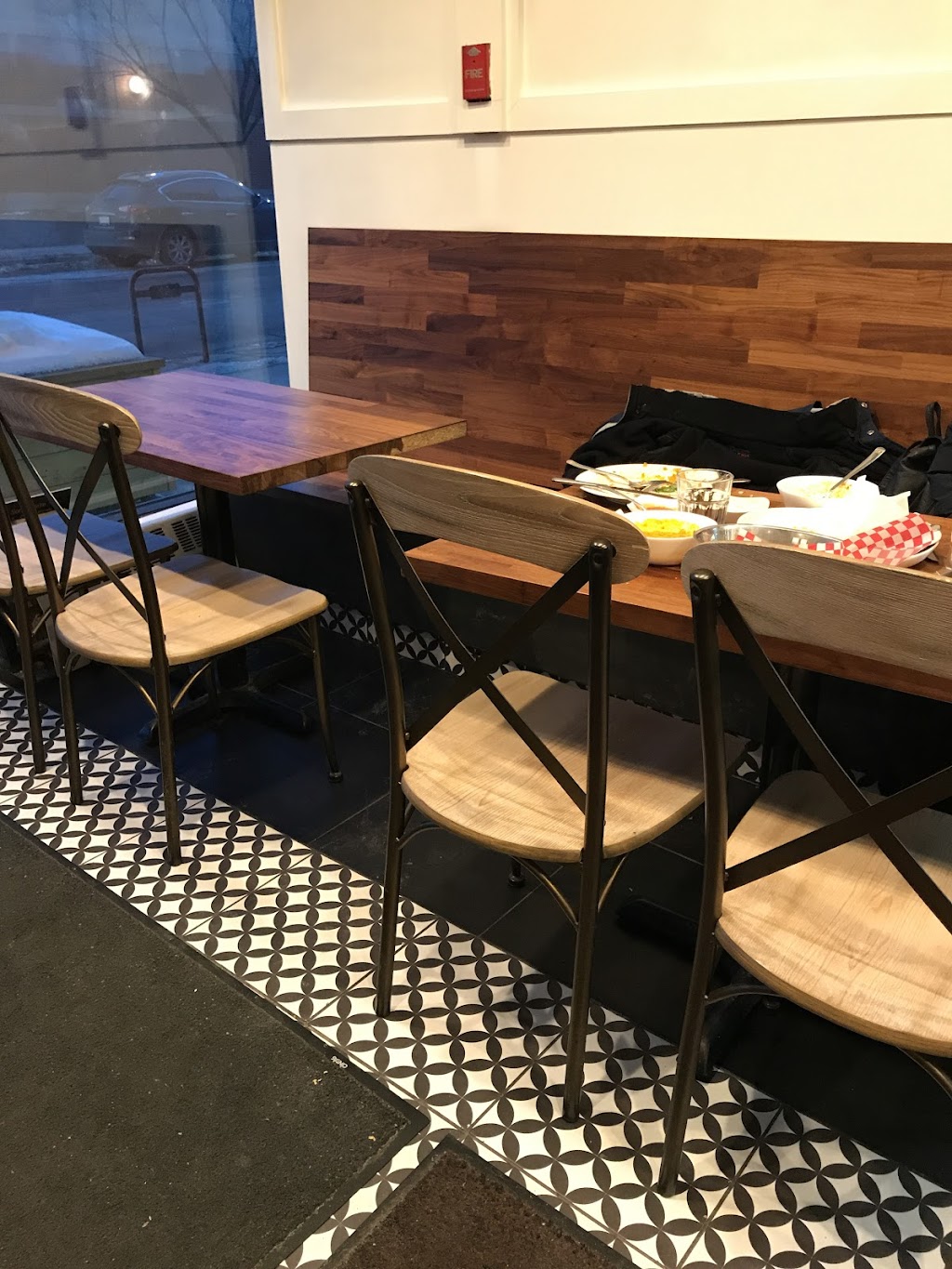 Mirchi Restaurant Southwest Calgary | 825 12 Ave SW, Calgary, AB T2R 0J3, Canada | Phone: (403) 245-3663