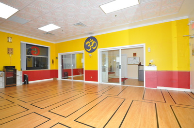 Indian Yoga & Meditation Centre | 5 Brisdale Dr #209, Brampton, ON L7A 0S9, Canada | Phone: (905) 866-2485