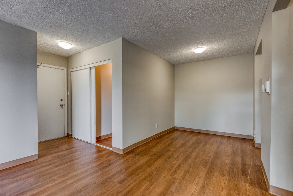 Pineridge Greene Apartments | 5300 Rundlehorn Dr NE, Calgary, AB T1Y 3V5, Canada | Phone: (403) 452-6033