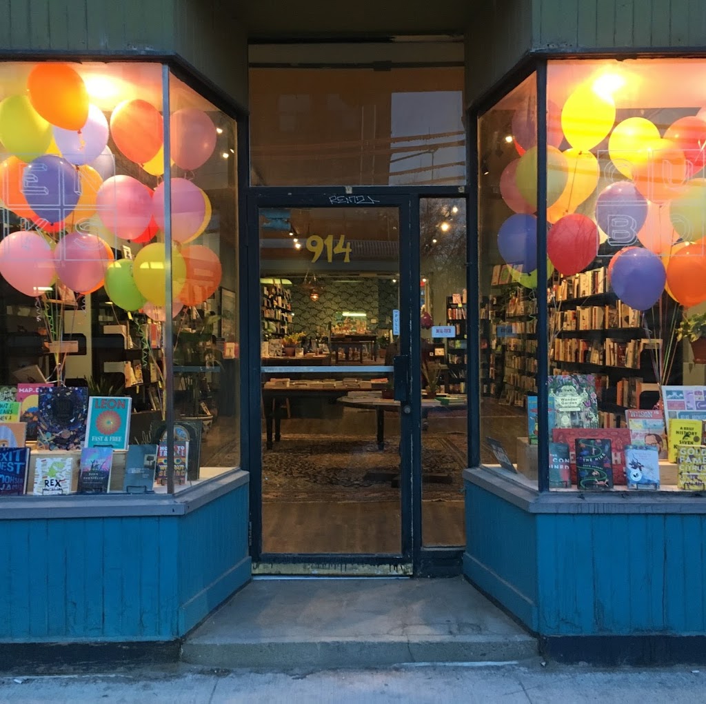 Queen Books | 914 Queen St E, Toronto, ON M4M 1J5, Canada | Phone: (416) 778-5053