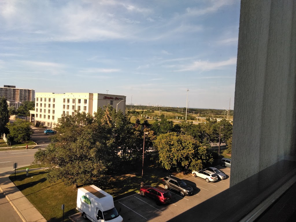 Holiday Inn Express & Suites Mississauga - Toronto Southwest | 2125 N Sheridan Way, Mississauga, ON L5K 1A3, Canada | Phone: (905) 855-2000