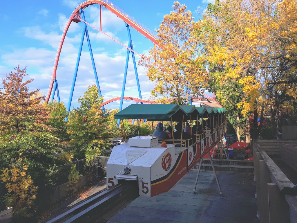La Ronde | 22 Chemin Macdonald, Montréal, QC H3C 6A3, Canada | Phone: (514) 397-2000