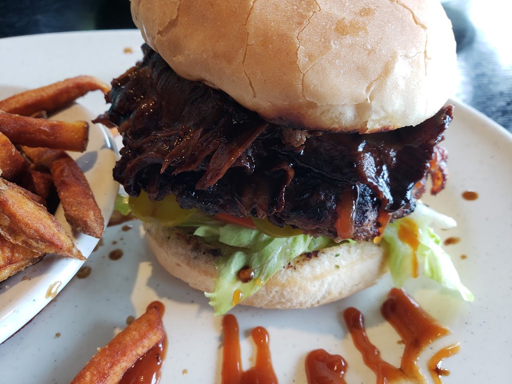 The Toad Stool Social House | 701 Grandview St N, Oshawa, ON L1K 0V4, Canada | Phone: (905) 721-1111