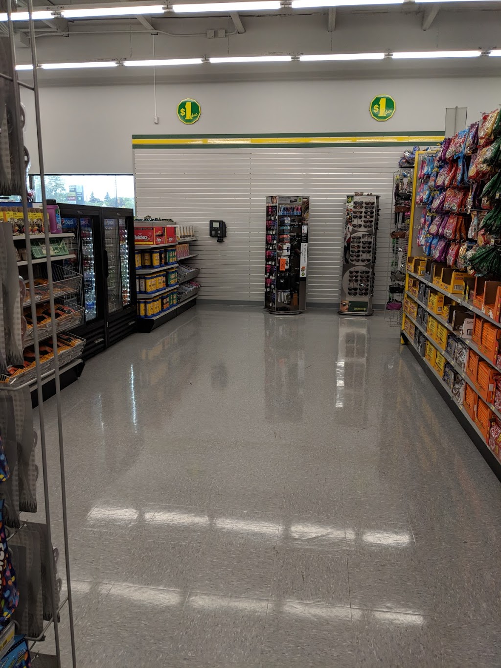 Dollarama | 1633 St Marys Rd, Winnipeg, MB R2N 1Z3, Canada | Phone: (204) 253-7046