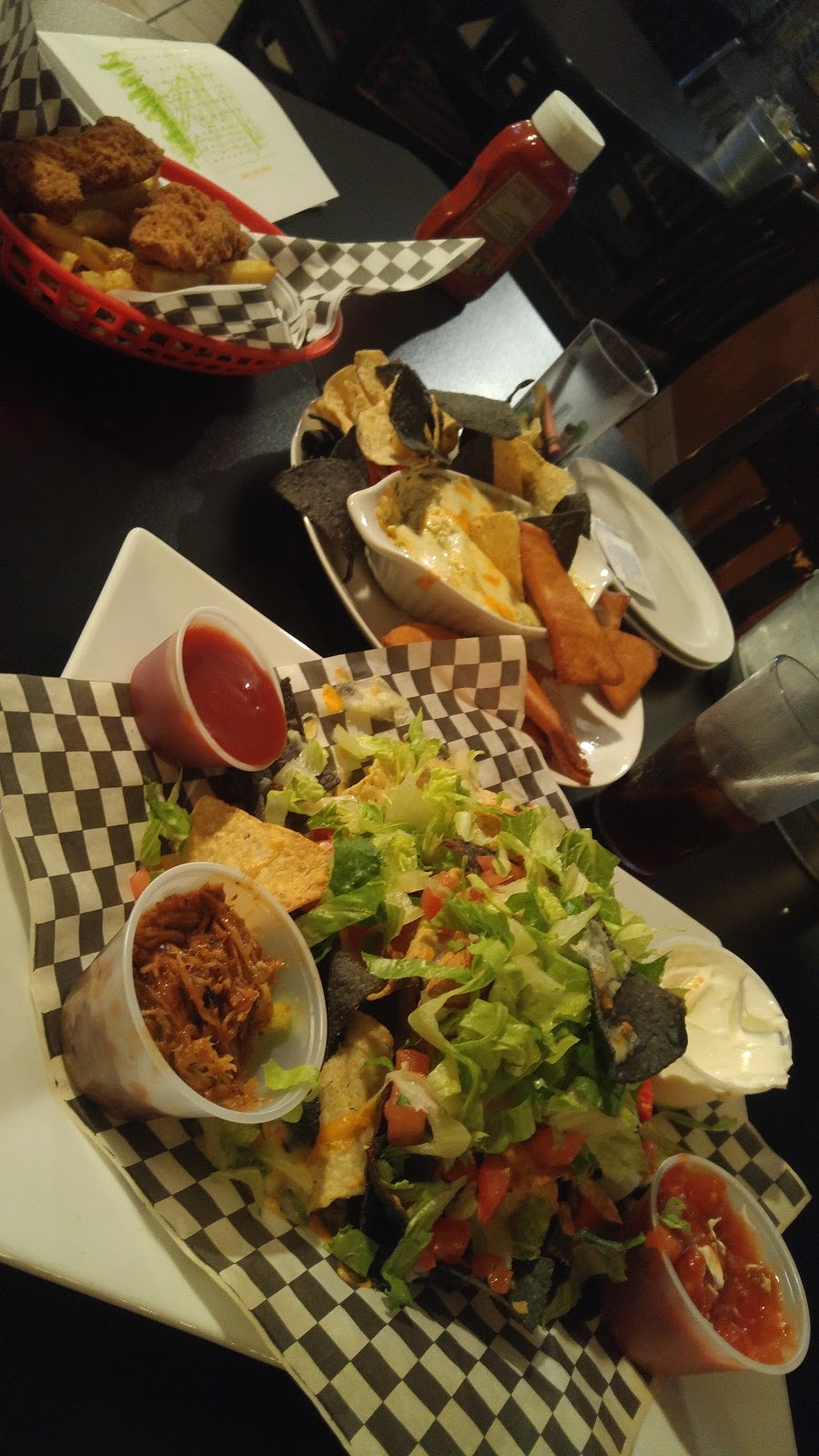 Hideout Bar & Grill | 989 Front Rd, Windsor, ON N9J 2A5, Canada | Phone: (519) 734-8844