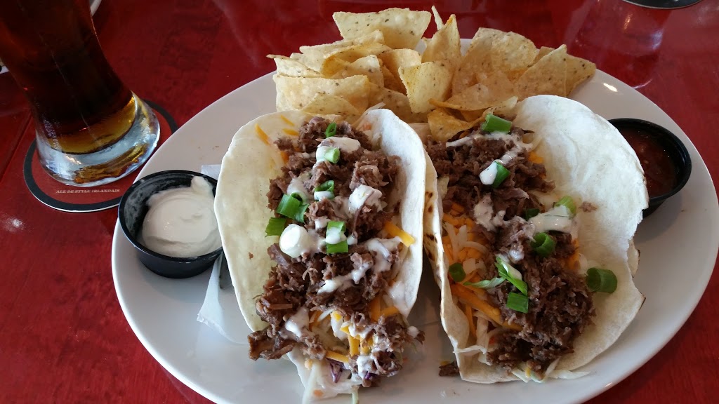 St. Louis Bar & Grill | 494 Veterans Dr Unit 1, Barrie, ON L4N 9J5, Canada | Phone: (705) 728-9555