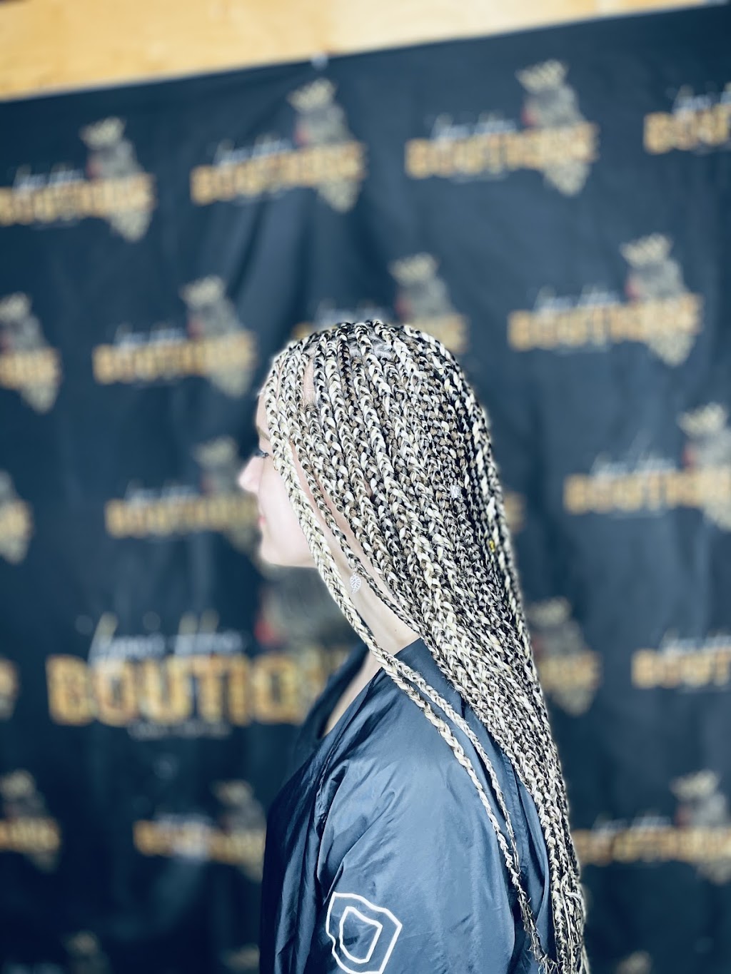 Lynns Hair Boutique | 21 Mayfair Pl, Winnipeg, MB R3L 0A5, Canada | Phone: (431) 373-9098