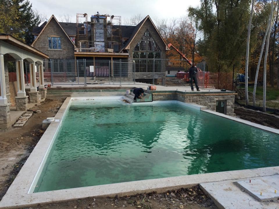 Mint Construction Projects | 14 Dundas St W, Paris, ON N3L 1E8, Canada | Phone: (226) 938-7891