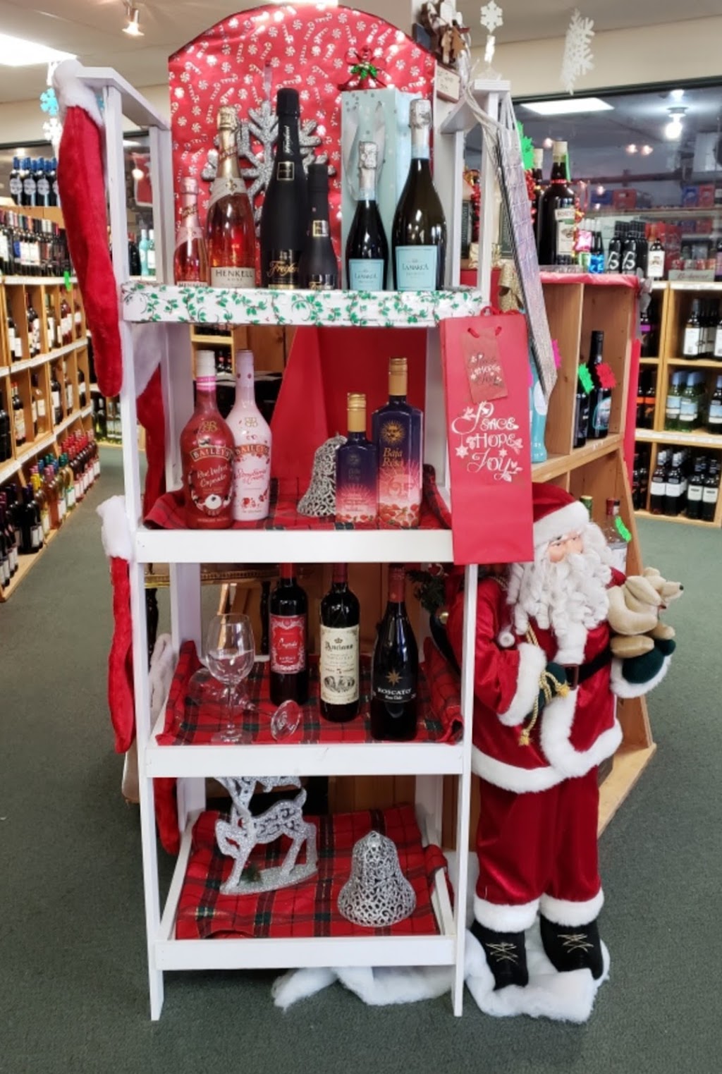 Coaldale Spirits & Wine Merchants | 2007 18th St, Coaldale, AB T1M 1E9, Canada | Phone: (403) 345-6686