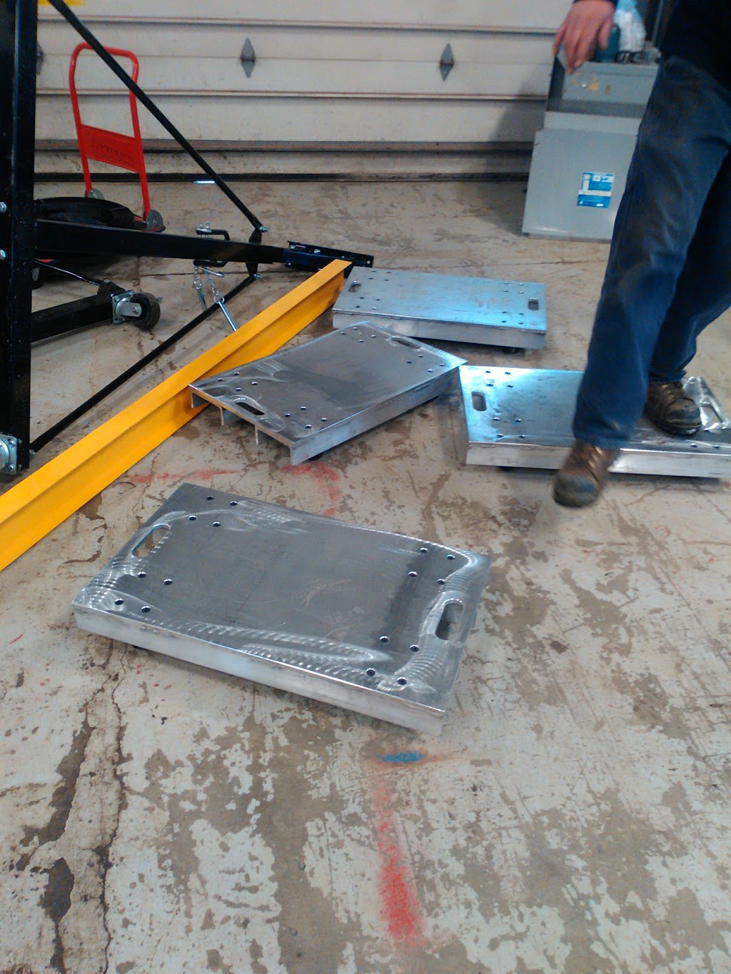 Canadian Industrial Services | 8963 Danforth Rd, Cobourg, ON K9A 4J8, Canada | Phone: (905) 372-8333