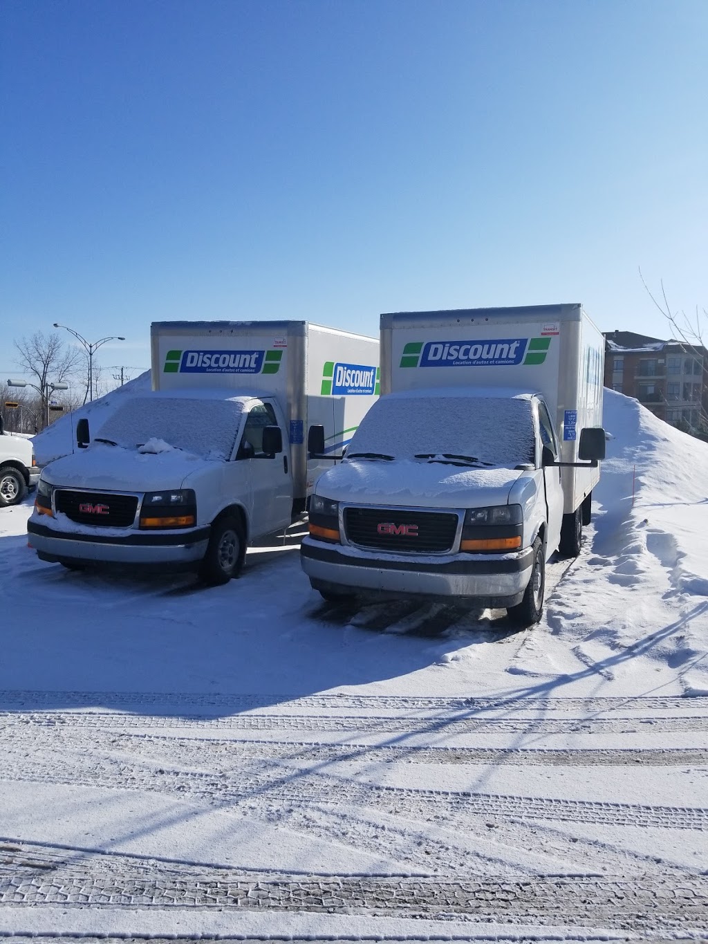 Discount Location dautos et camions | 30 Boulevard Taschereau, La Prairie, QC J5R 5H7, Canada | Phone: (450) 444-4460