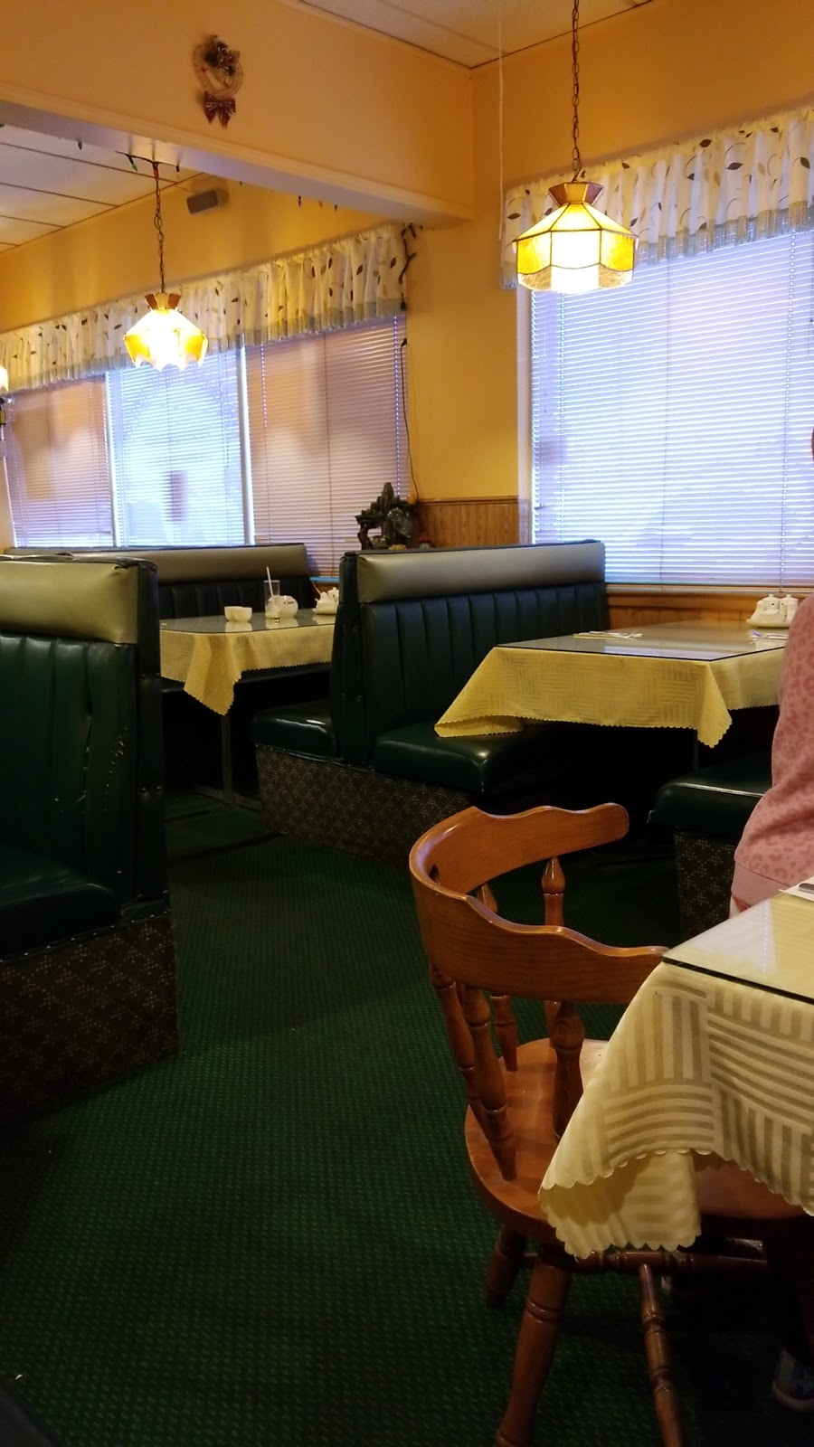 Peking House | 122 4 Ave W Unit 10, Cochrane, AB T4C 1B1, Canada | Phone: (403) 932-2868