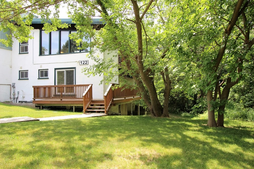 Lopes Chalets - Year Round Chalet Rentals at Blue Mountain | 122 Birch View Trail, The Blue Mountains, ON L9Y 0M2, Canada | Phone: (416) 473-5002