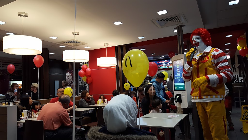 McDonalds | 1505 Guelph Line, Burlington, ON L7P 3B6, Canada | Phone: (905) 336-2331