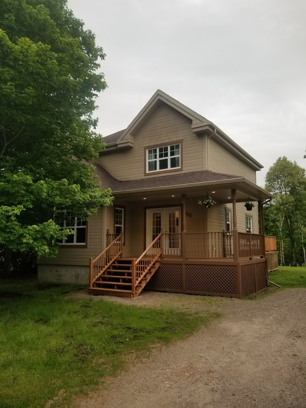 Villa Brébeuf | 45 Croissant du Pionnier, Brébeuf, QC J0T 1B0, Canada | Phone: (873) 994-3853