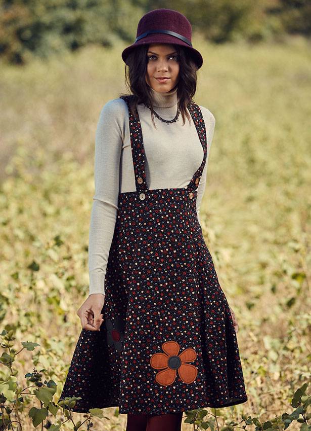 Tres Chic Boutique | 21 Wayne Ave, Cambridge, ON N1R 5S4, Canada | Phone: (416) 988-2406