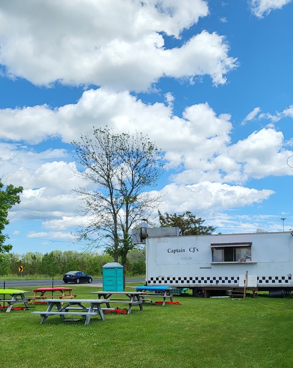 Captain CJs | 7 Clarke Rd, Prince Edward, ON K0K 2T0, Canada | Phone: (613) 921-2538